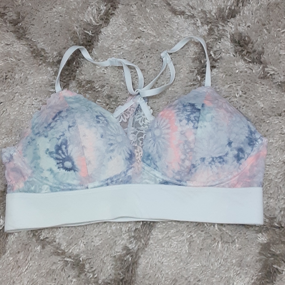 pink bra